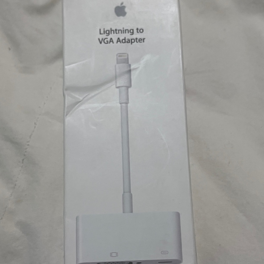 Authentic Apple Lightning To VAG White Adapter(MD825AM/A) New